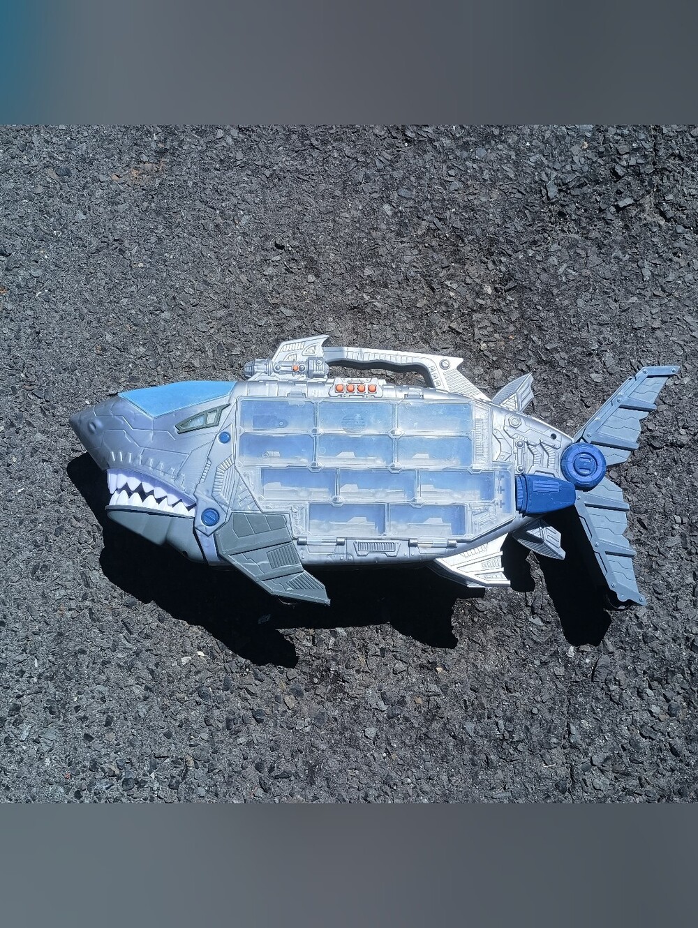 Blue & Gray Shark-Shaped Fish Hot Wheels Car Carrier Holder Car